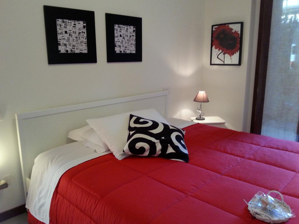 B&B Douglas House Varese Værelse billede
