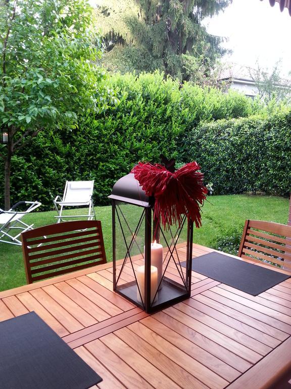 B&B Douglas House Varese Eksteriør billede